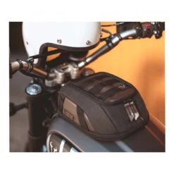 Legend Gear By SW-Motech Magnetic Tank Bag LT1 -Motor Liefhebbers Winkel legend gear by sw motech magnetic tank bag lt1 3
