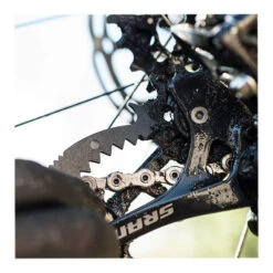 Muc-Off Claw Brush 14 Muc-Off Claw Brush -Motor Liefhebbers Winkel muc off claw brush 5